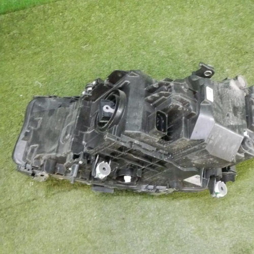 Фара правая BMW 5er G30 (2017-2020) LED