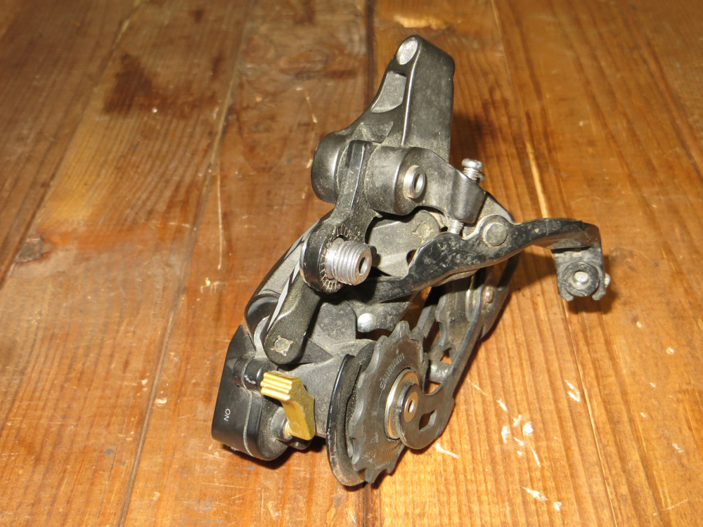 Задний переключатель Shimano Zee 10 sp