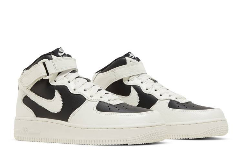 Кроссовки Nike Air Force 1 Reverse Panda (Женская размерная сетка)