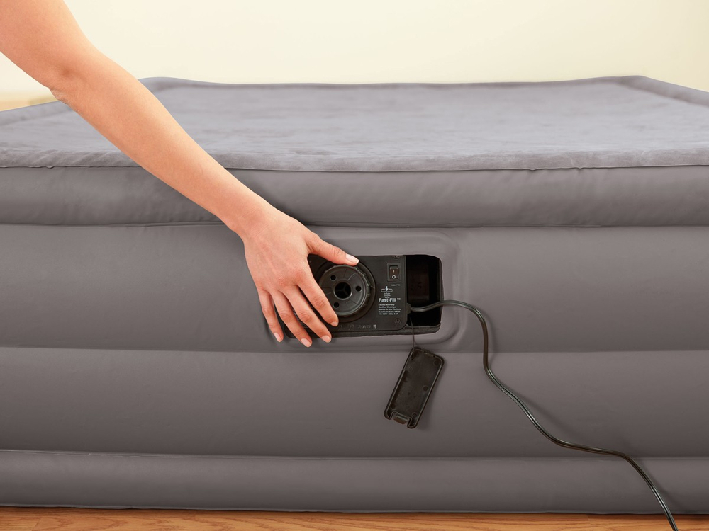 Надувная кровать Intex Foam Top 152х203х51 см.