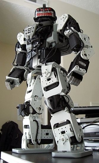 Образовательный модуль для углубленного изучения робототехники. Системы управления робототехническими комплексами. Андроидные роботы