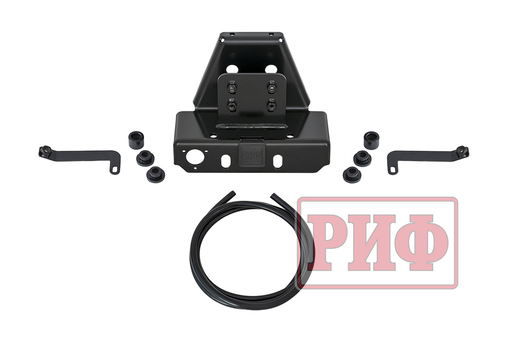 Бампер силовой задний Toyota Land Cruiser 200 2007-2012 с квадратом под фаркоп и фонарями, стандарт РИФ