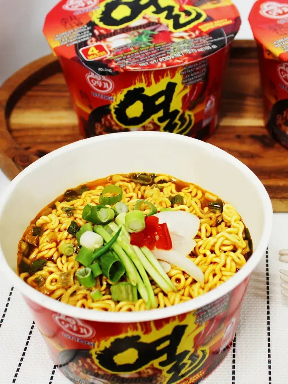 Лапша Ottogi Yeul Ramen со вкусом острого перца 105 г