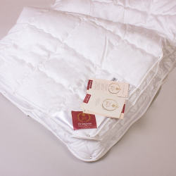 Элитное одеяло Bauschi-Lux от Brinkhaus фото