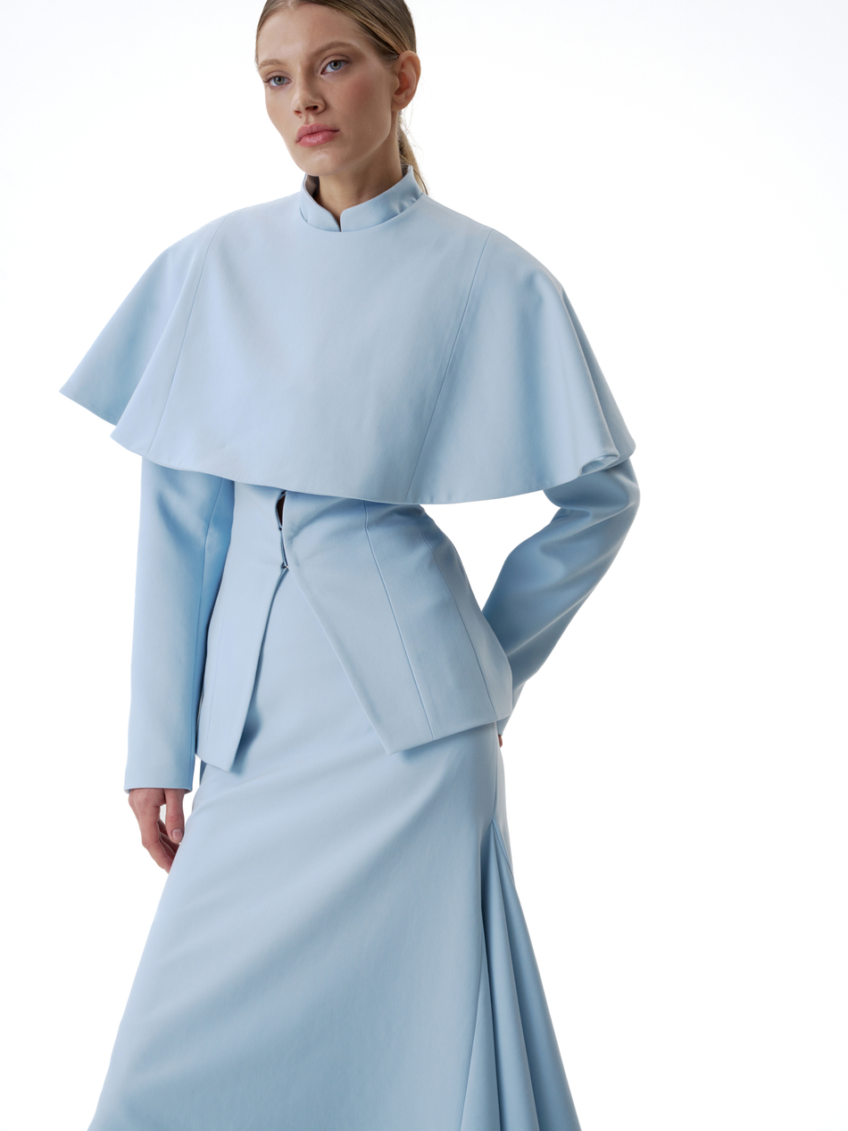 Накидка костюмная голубая