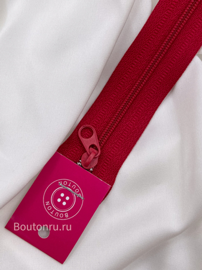 Молния красная