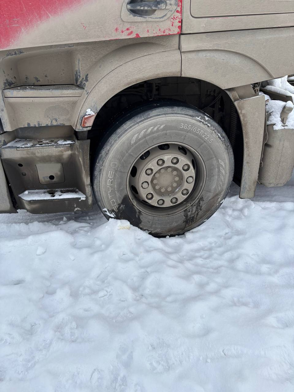 Mercedes-Benz Actros 6x4 Седельный тягач 2645 LS (Дизельный, 12,8 л, 449 л.с., МТ)