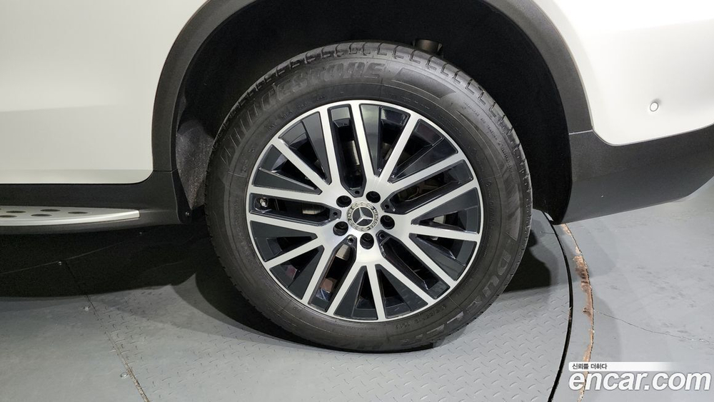 Mercedes-Benz GLC-Class X253 GLC300e 4MATIC (11.2021)