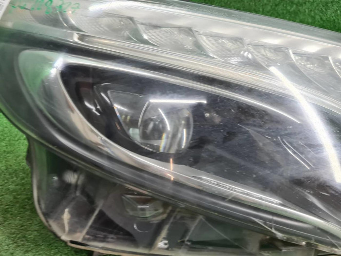 Фара правая Mercedes V W447 (2014-н.в.) LED