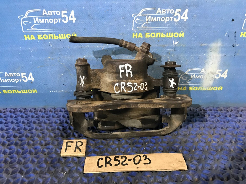 Суппорт тормозной передний правый TOYOTA LITEACE 2001