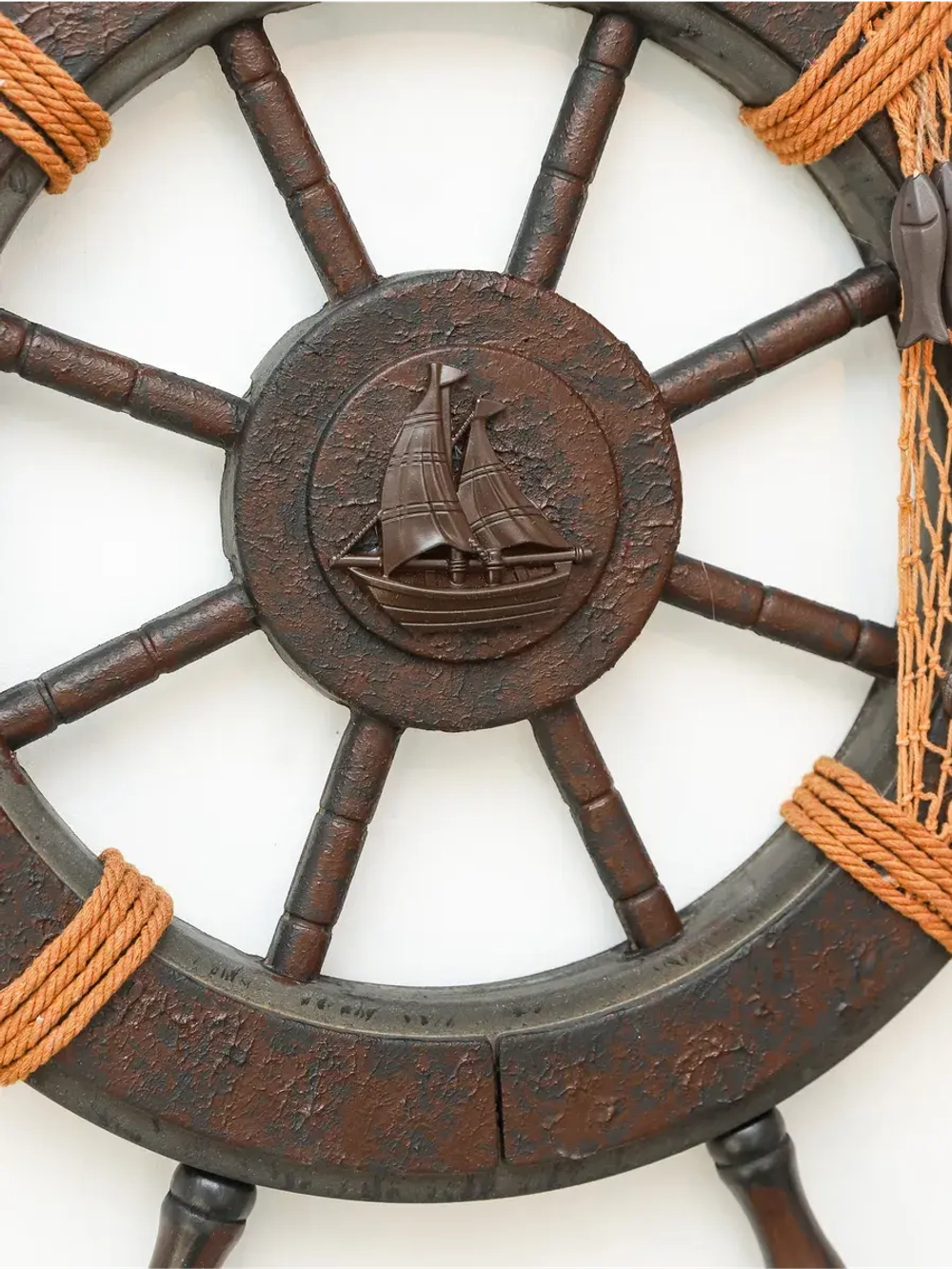 Декор для дома на стену "Штурвал" 62 см