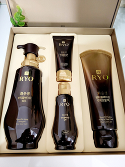 Укрепляющий уход для волос RYO BEAUTIFUL AGING CAMELLIA SET.