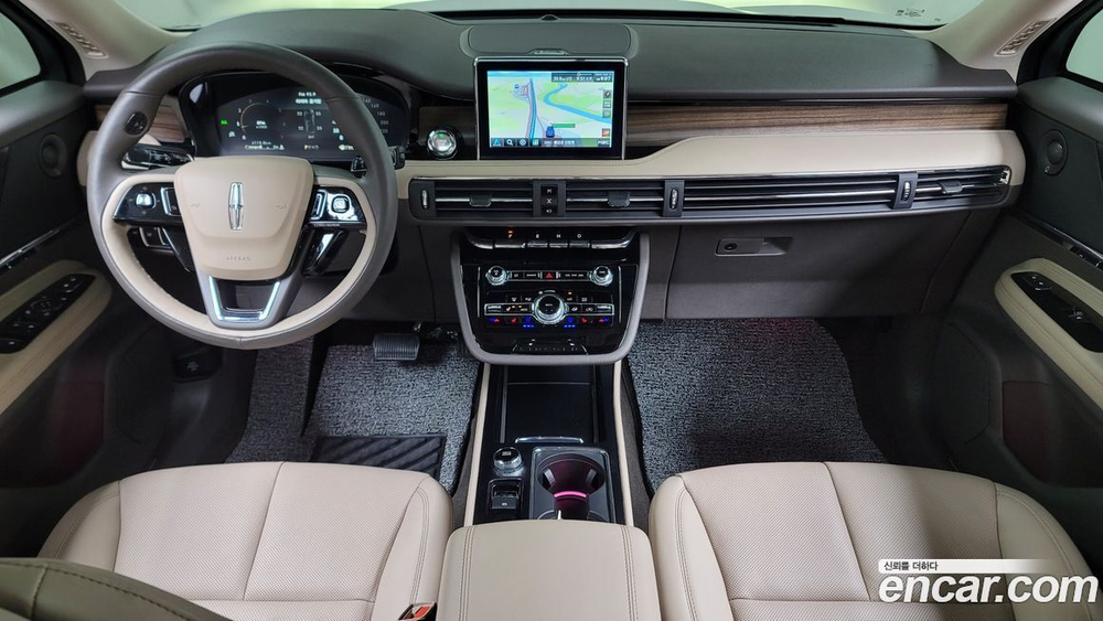 Lincoln Corsair 2.0 Reserve AWD (12.2022)