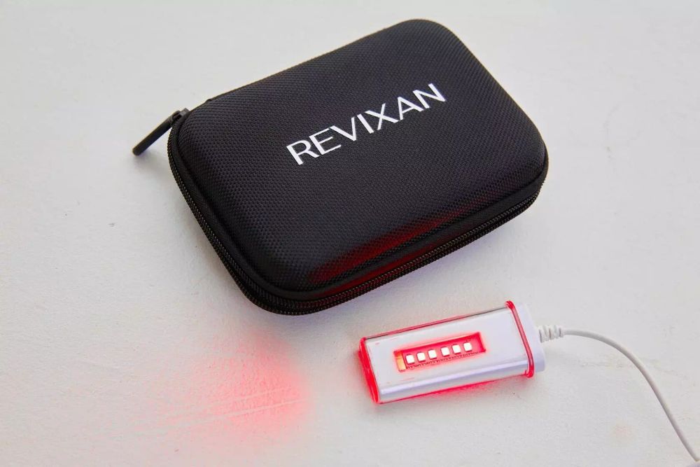 REVIXAN ORAL LED Набор (аппарат и ополаскиватель)