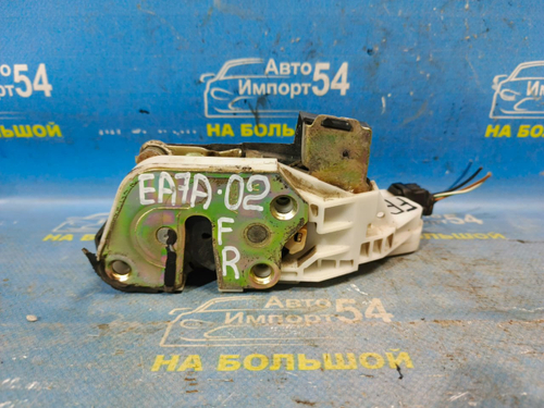 Замок двери передней правой MITSUBISHI GALANT 2000