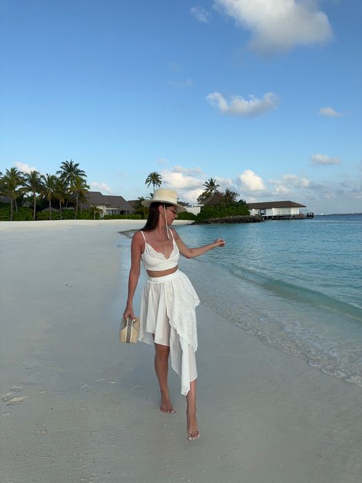 ЮБКА-БАСКА АИСИ МОЛОЧНЫЙ