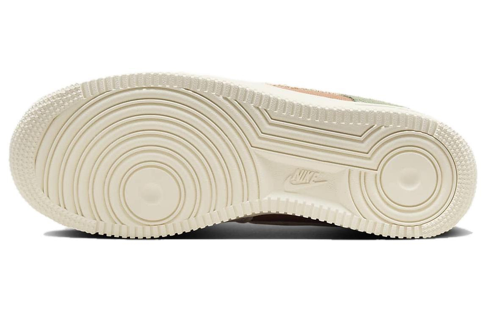 Кроссовки Nike Air Force 1 Low (Женская размерная сетка)