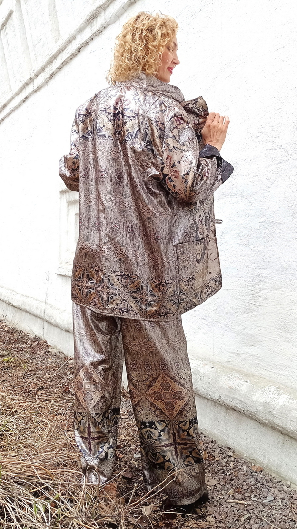 Двусторонний жакет "Вечернее серебро" (коллекция "Сны Белого Камня"), по мотивам белокаменной резьбы домонгольских соборов Владимирской земли