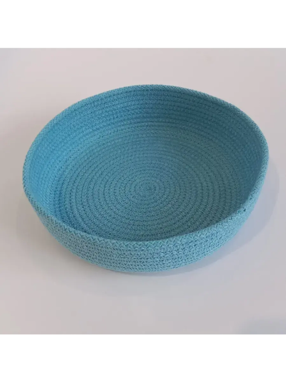 Корзинка плетеная для хранения