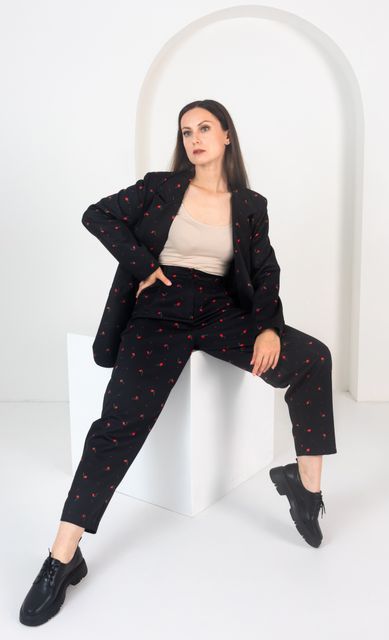 БРЮКИ БАНАНЫ. PROF