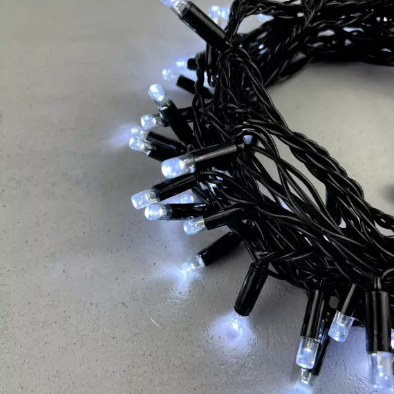 Светодиодная гирлянда с колпачком 100 холодных белых LED ламп 10 м., 220-230 В., черный провод ПВХ, IP65, LTC (PST100CAP-11-2W)