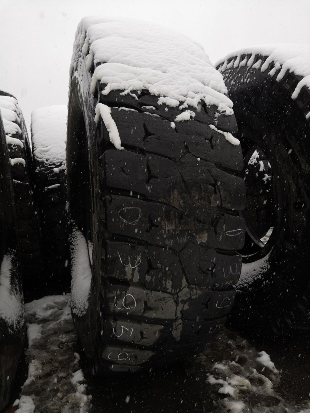 33.00R51 Michelin XDR3 шина б/у