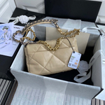 Chanel 19 26 cm