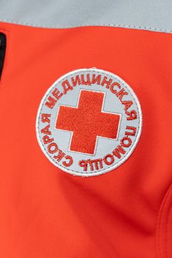 Куртка демисезонная мужская Скорая помощь MedicLine SOFTSHELL красная