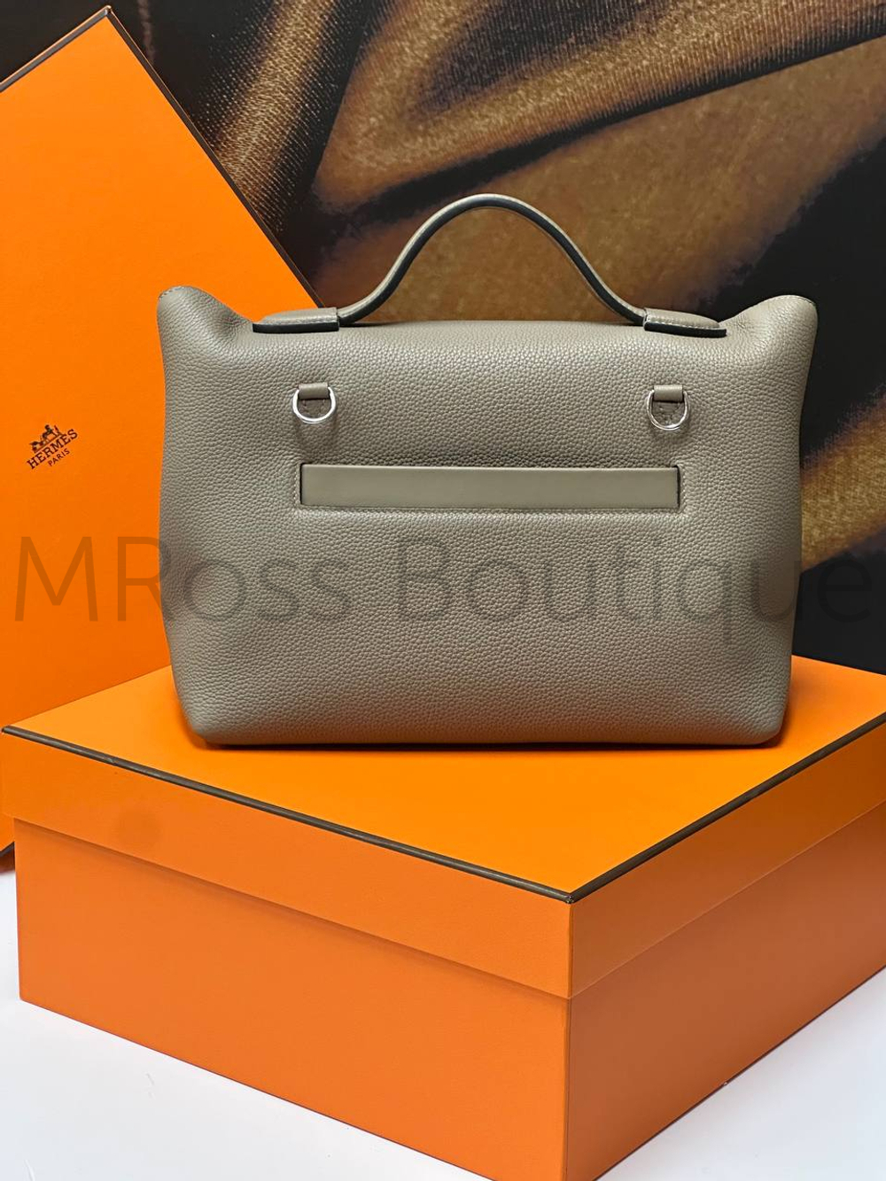 Женская сумка Hermes бежевого цвета