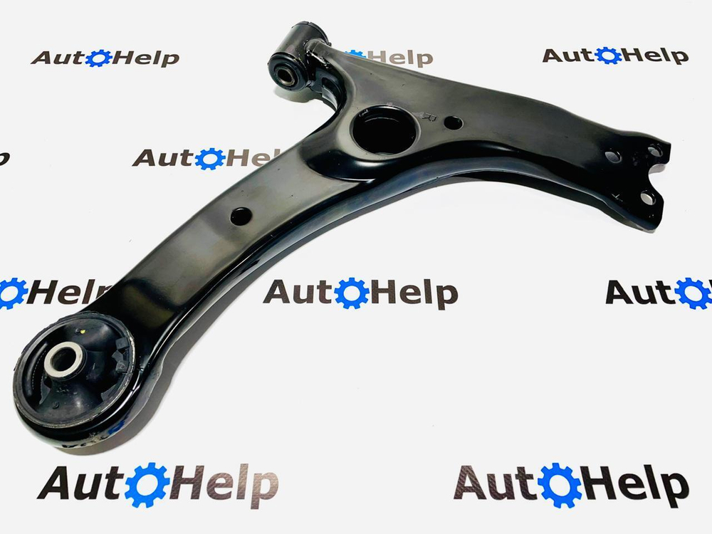 Рычаг подвески 48068-47040, 48068-47030 передний правый Toyota Corolla NZE121