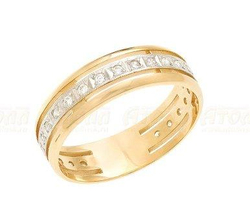 Кольцо из золота с фианитами