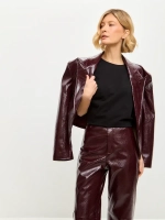 Футболка оверсайз удлиненная с разрезами по бокам