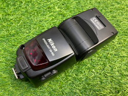 Nikon Speedlight SB-800 Покупка/Продажа