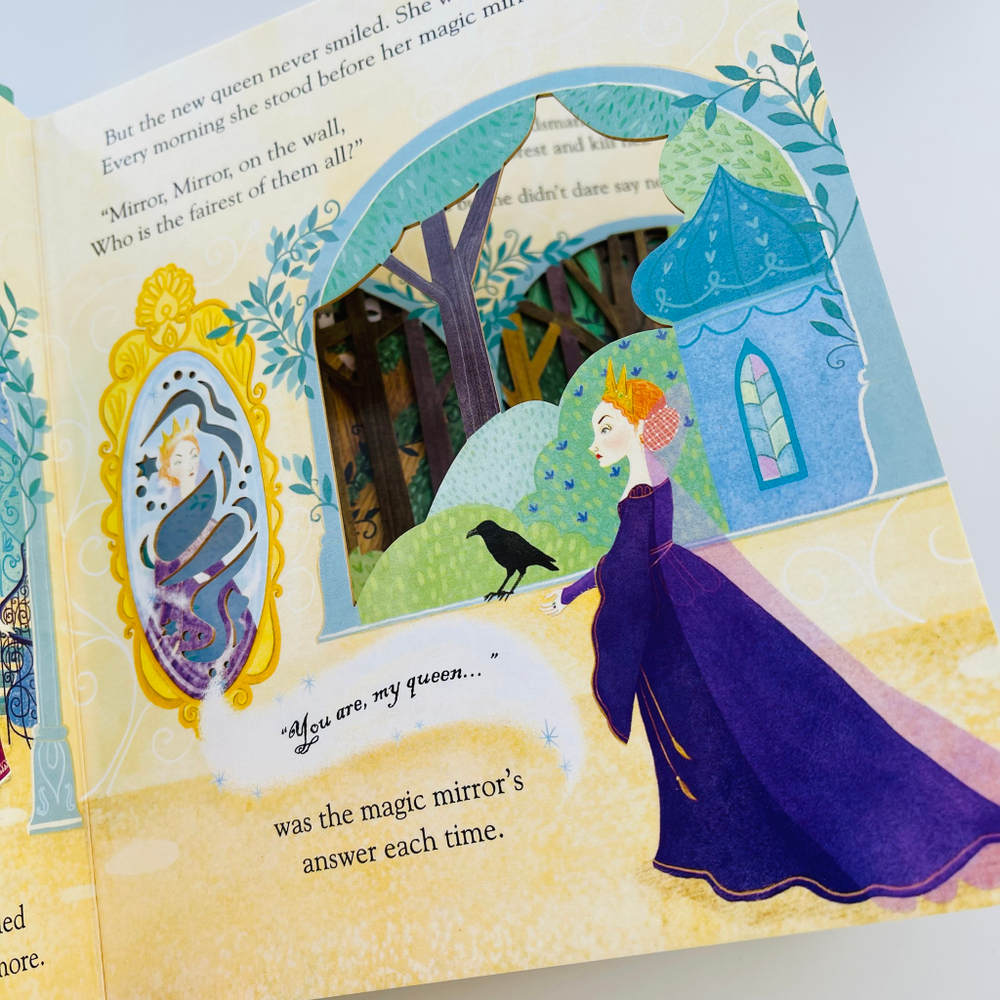 Usborne Peep Inside a Fairy Tale. Snow White and the Seven Dwarfs.