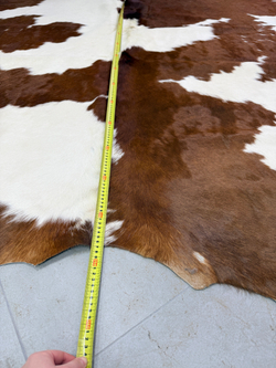 Коровья шкура на пол натуральная. 200 х 190 см