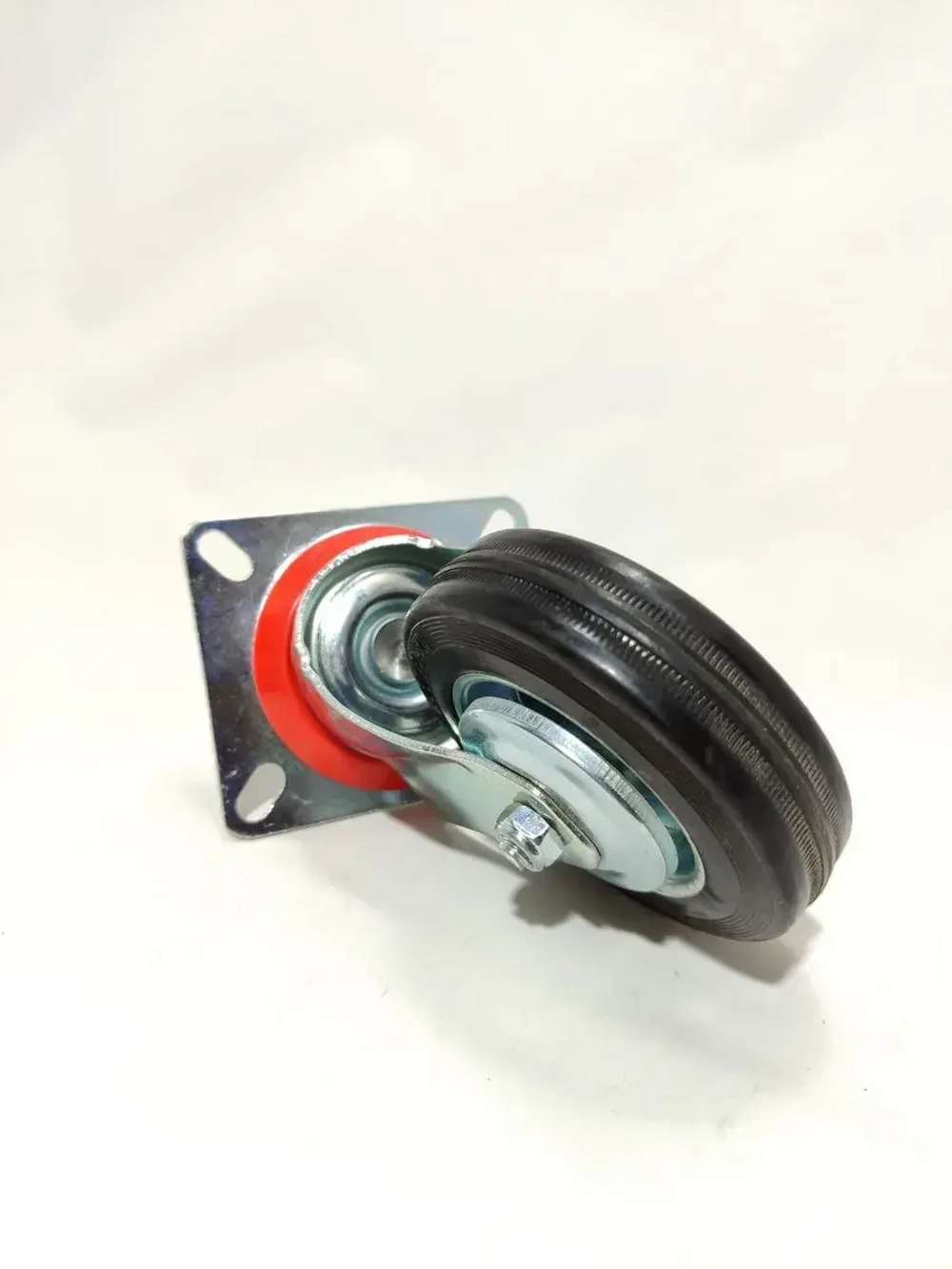 Колесо поворотное на площадке обрезиненное 2 шт