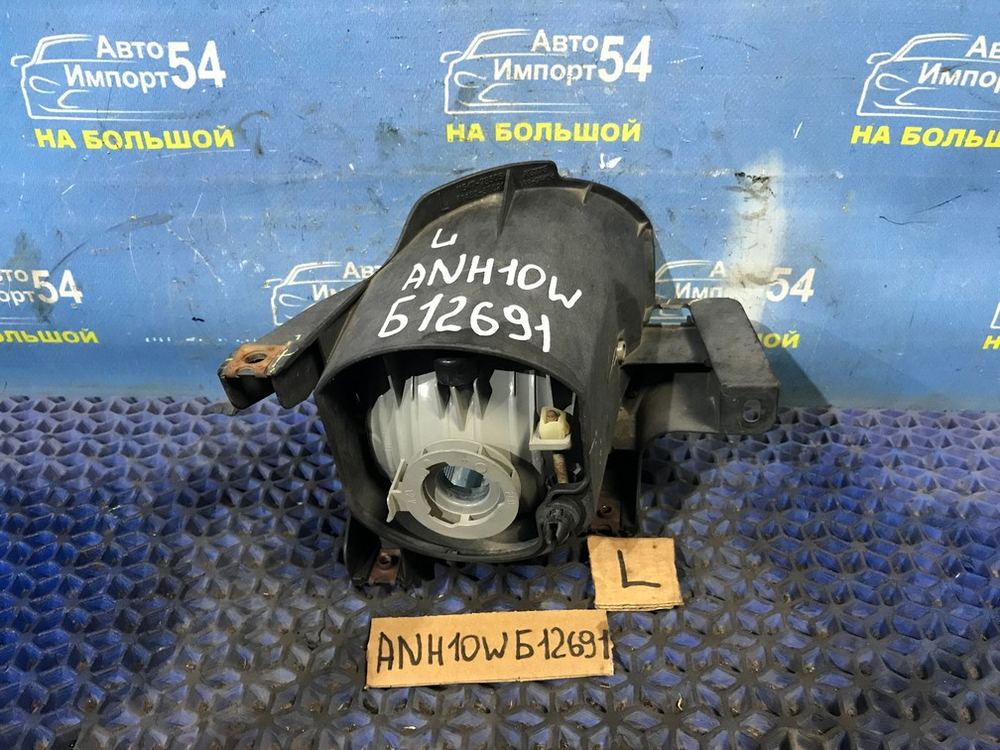 Туманка левая TOYOTA ALPHARD 2005-2008