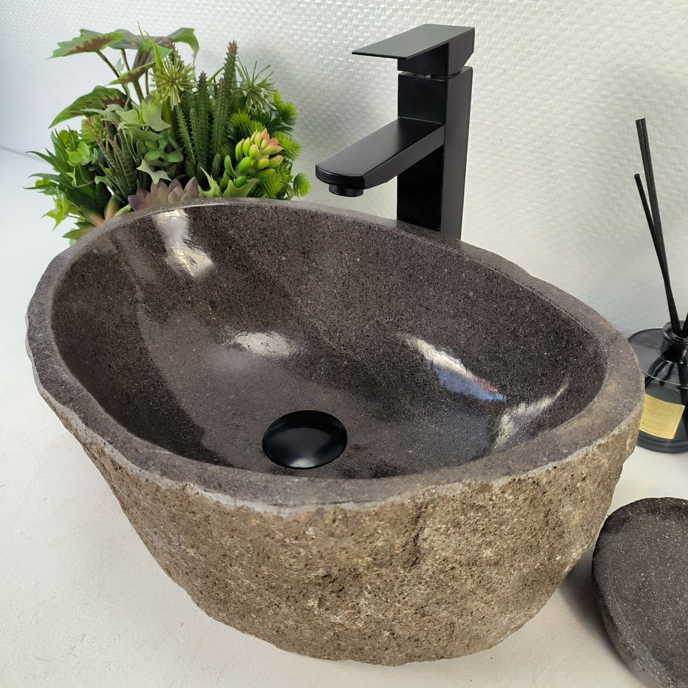 Раковина из речного камня RS-65206 45*32*15 0856