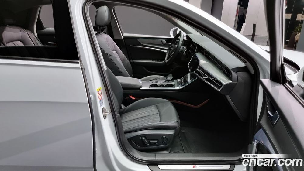 Audi A6 (C8) 45 TFSI (06.2021)
