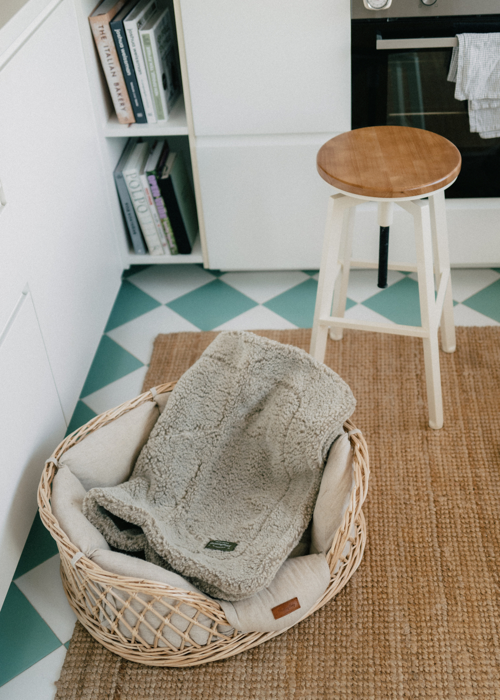 Лежанка из лозы "Пони-Набалкони"