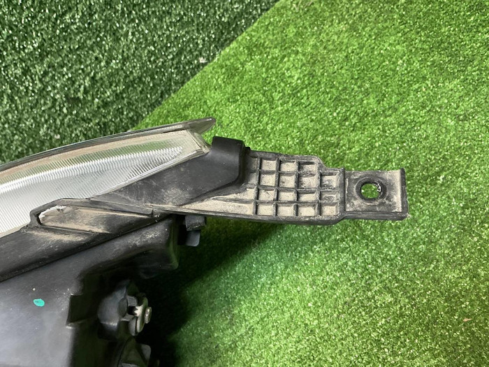 Фара правая Foton Toano (2023-н.в.) галоген