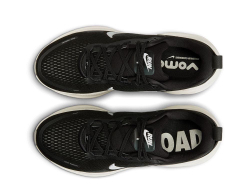 Кроссовки для бега женские Nike Vomero 18 W Черно-Белый