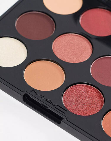 MAC Connect In Colour 12-Pan Eyeshadow Palette Future Flame