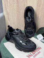 Кроссовки Valentino