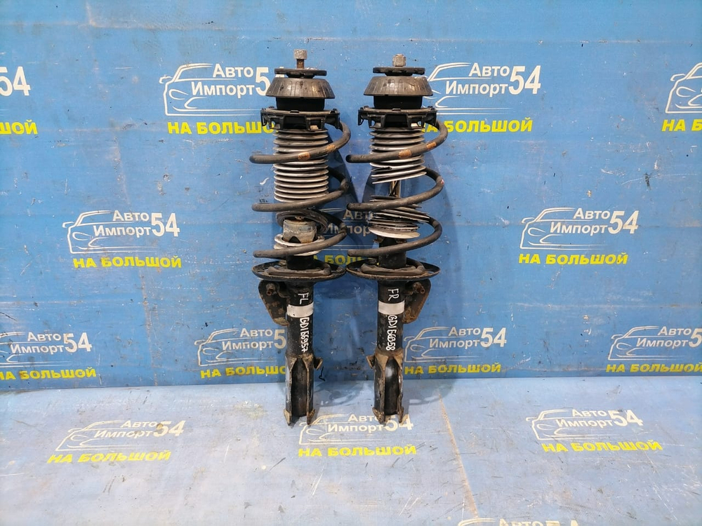 Стойка передняя левая Honda FIT 2001-2007