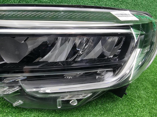 Фара левая Lada Vesta (2022-н.в.) LED