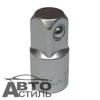 Переходник на трещетку 3/8"(F)-1/2"(M) МАЯКАВТО™ 80934м