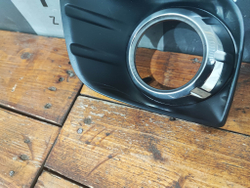 Накладка ПТФ левая Land Cruiser Prado 150 09-13 Б/У Оригинал 5212860070