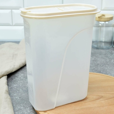 Емкость для сыпучих продуктов 2,4л (бежевый)