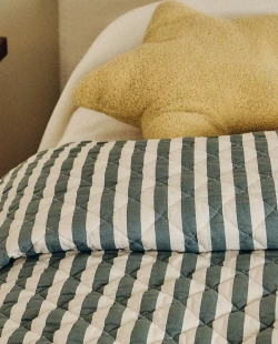 ZARA HOME ДЕТСКОЕ ЛОСКУТНОЕ ОДЕЯЛО В ПОЛОСКУ, ЗЕЛЕНЫЙ